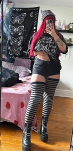 I haven t done a fit check in a lil while the more you swipe the more part 6