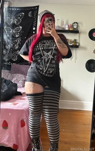 I haven t done a fit check in a lil while the more you swipe the more part 13