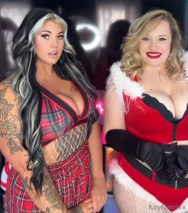 Mandyscandy9940 and i are gonna be doing more than rockin around the