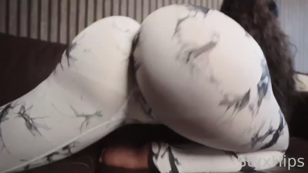 You want more leggings and you want more ass too at this rate i don t 