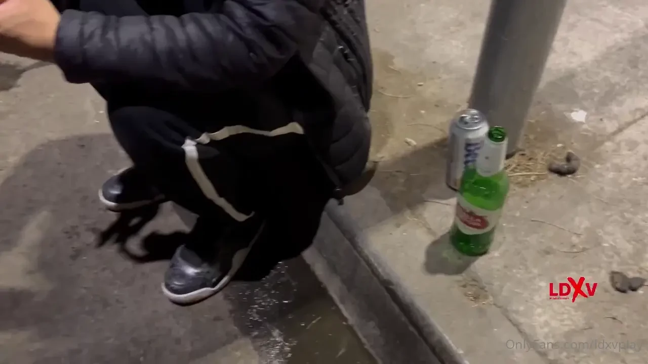 Nuevo video si bien es cierto este flaitecito no estaba tan dotado 
