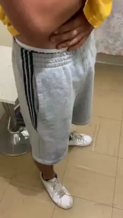 Mamadas solo mamadas a este rico flaitecito - pronto se viene la 