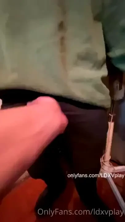 Nuevo video en esta ocasi n un amigo bisexual que se top con nuestros 