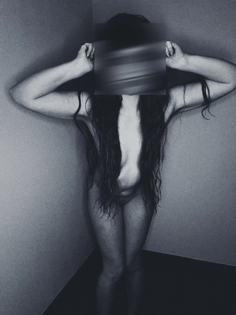 One of the first nudes ive ever sold d love the face censor somehow it part 2 