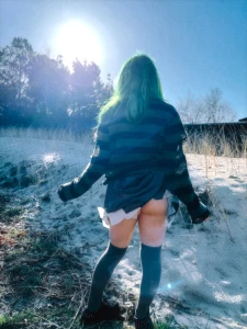 My outfit is so pretty but i wasnt feeling like wearing underwear but part 1