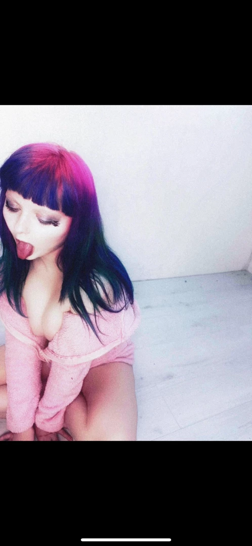 Pics from my new ppv tip 6 9 to get the video part 2 