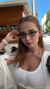 Can you tell me how to flirt by correspondence pussy ass gfe young