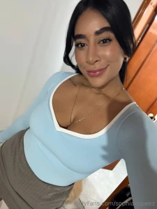 Blue turns my fav color since i made my nails on blue part 1