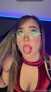 She smokes and suddenly you re hard scarletkent every drag every part 4