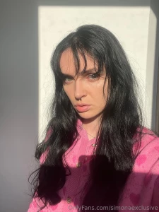 Simonaexclusive