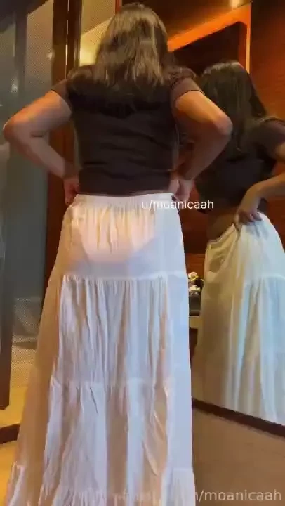 When you see it indian desi brown dusky boobs bigboobs midriff lips 