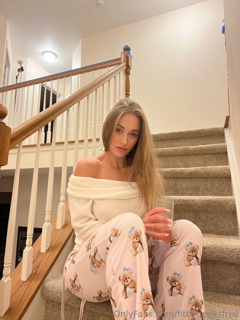 Maybe i ll sit here until you dm me part 1 