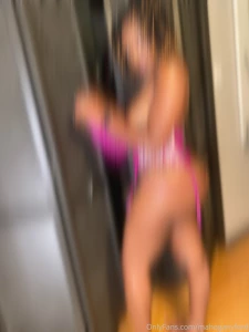 This loose lace doesn t hold much can you tell part 1