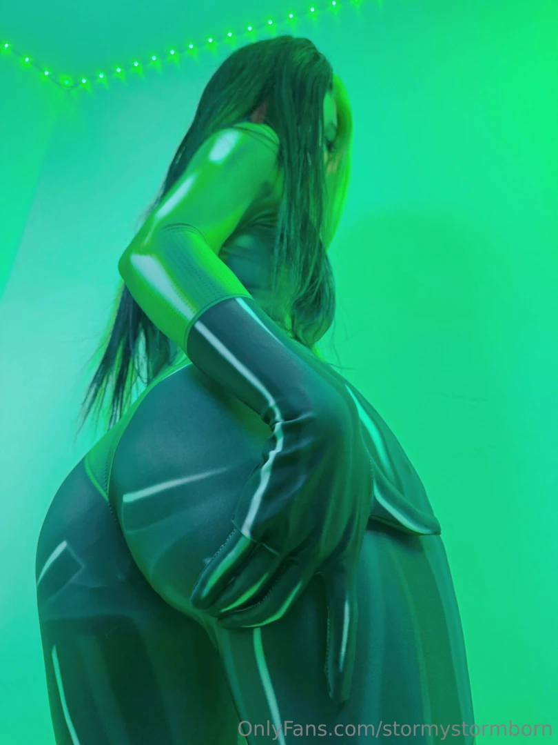 Tell me you d switch sides for me i wanna hear it 