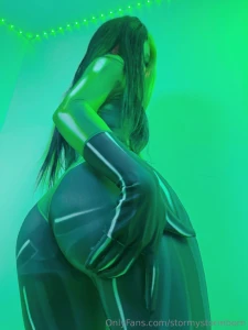 Tell me you d switch sides for me i wanna hear it