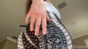 Worship my curves assworship bigbutts bigass assfetish bigass bigbutt