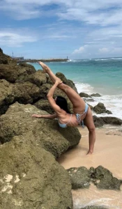 Would you give me a nice lick fyp panties hot teen naughty closeup