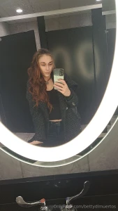 Do you prefer my hair long and wavy or put up