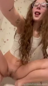 Quickie pee piss peeing girlspeeing peeplay peequeen bathroom