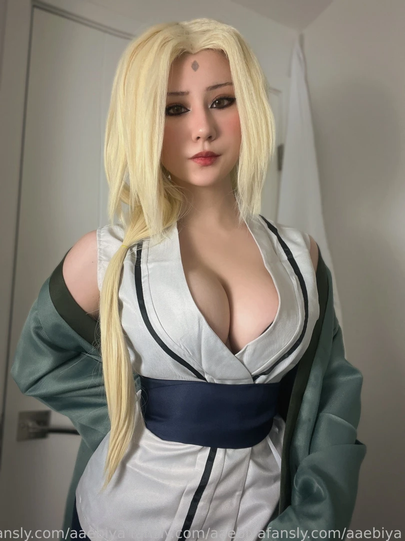 Tsunade senju cosplay gt 33 more from this shoot coming soon hehe 