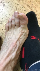 An oldie but a goodie i love my dark gym socks i know white socks seem part 2