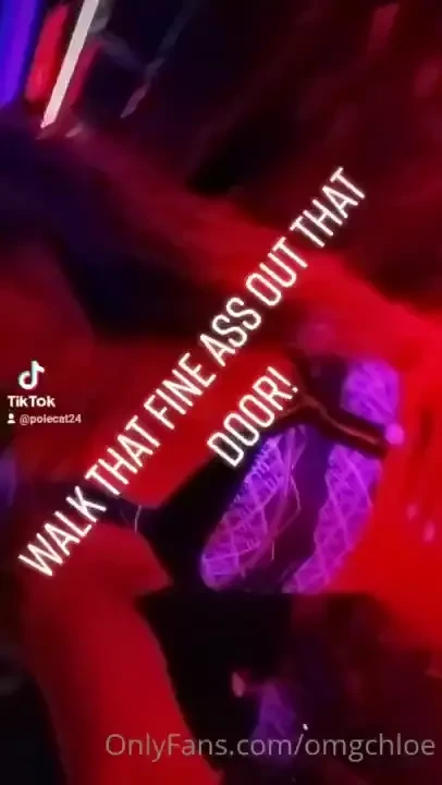 Stripper poledancer clublife nightlife contentcreator model petite 