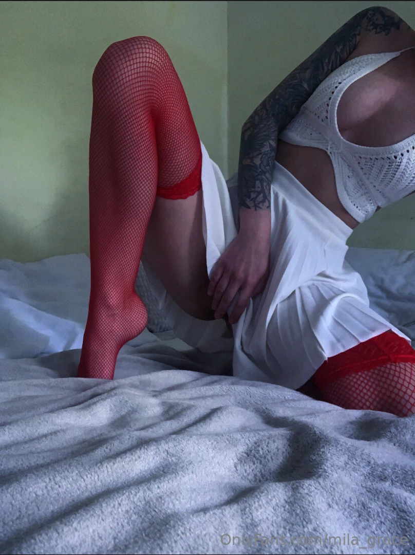 If you want hot sexting or a custom video or maybe a video call photos 