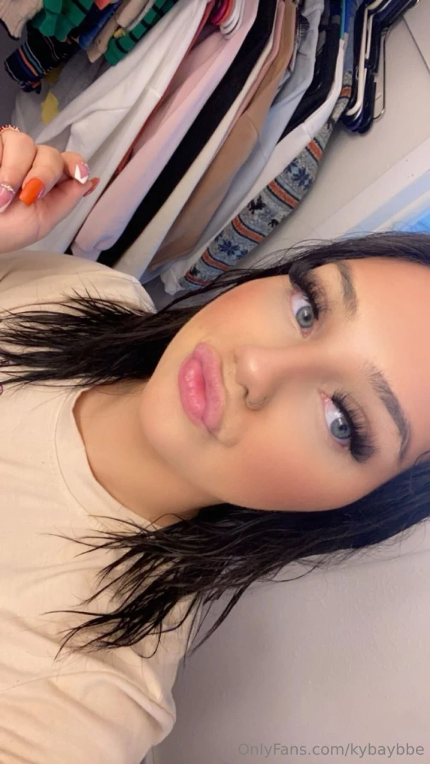 Give me a kiss part 2 