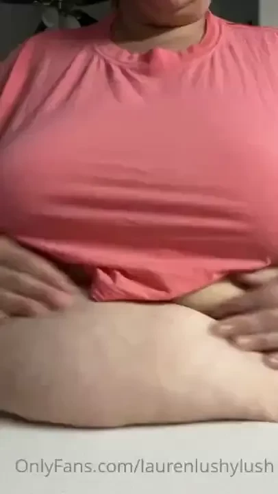 Someone requested i show off the doughy belly 