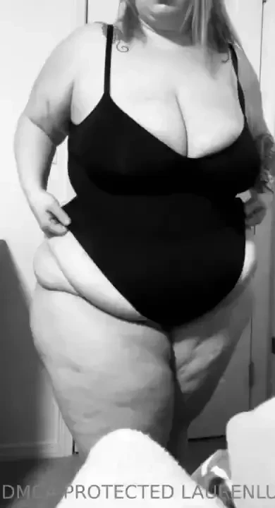 I bought this skims sculpting bodysuit and this is there 4x 5x it s 