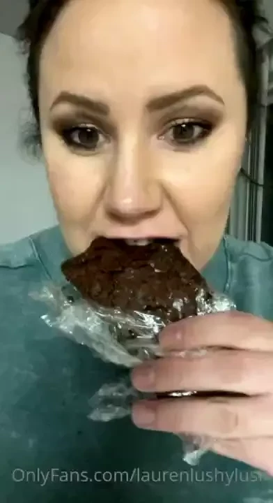 Official baked goods tester 