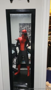 Gotta get a suit with a zipper in the front