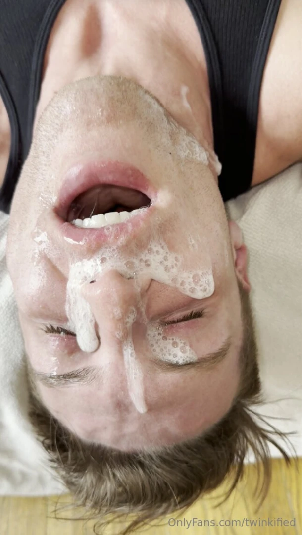 Listen to the noise ryanrush makes as i fuck his throat and beat his part 1 