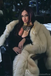 Buongiorno dalla vostra dea part 1