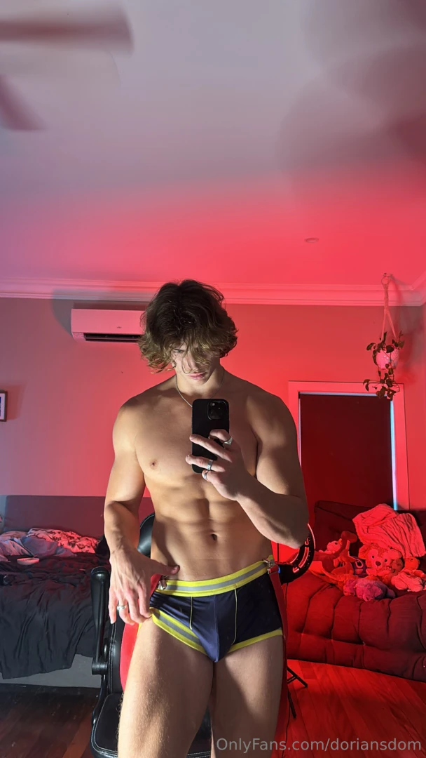 Snapping this mirror shot shirt off cock thick and hard in my brief 