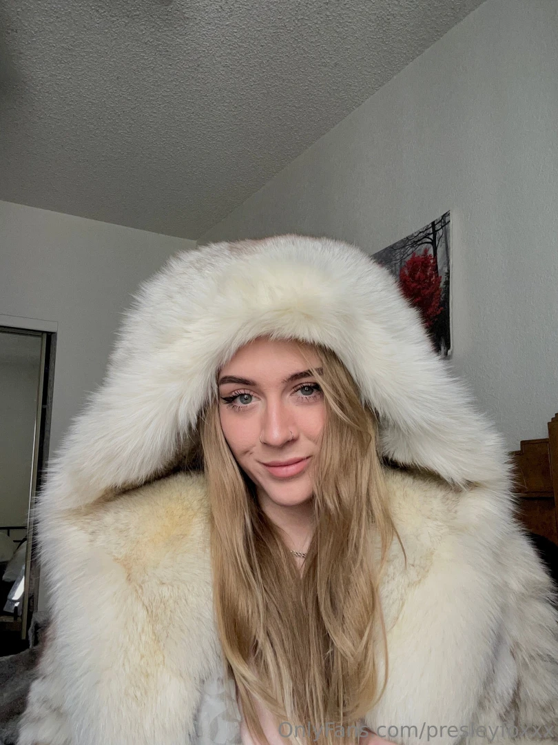 I know you wanna see what s under my blue fox and coyote coats i had a part 1 