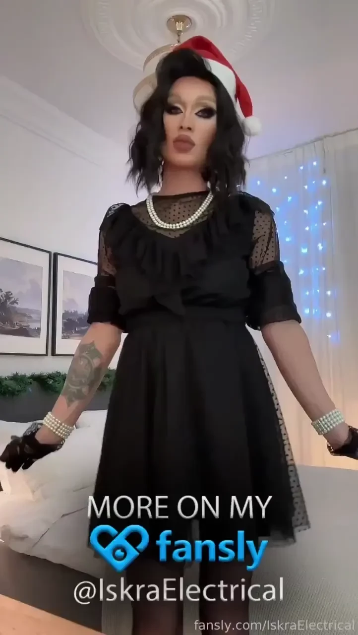 Merry christmas to all lady crossdress model fashion trans makeup 