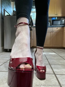 Thank you for the very pretty tribute these make me around 6 4 part 3