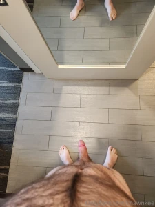 So fucking horny i need someone to start by sucking me then letting me part 2