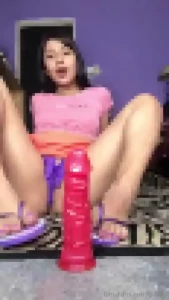My first time doing a footjob with flip flops and vice versa free in