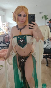 Am i a cute zelda fyp zelda cosplay thighs sexy