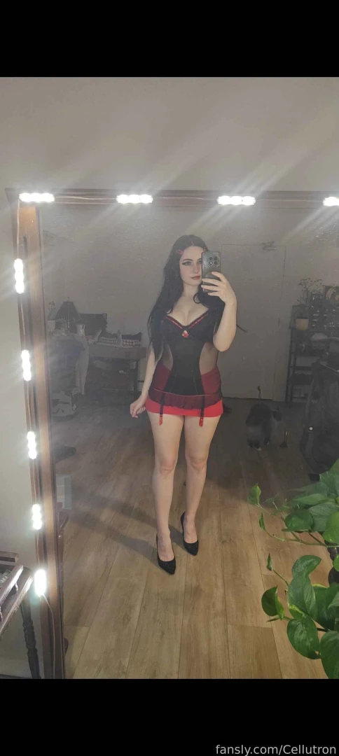 Little red skirt fyp lingerie sexy booty thighs 