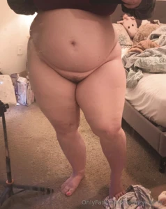 Thunder thighs new subs - check your inboxes i just sent out all my