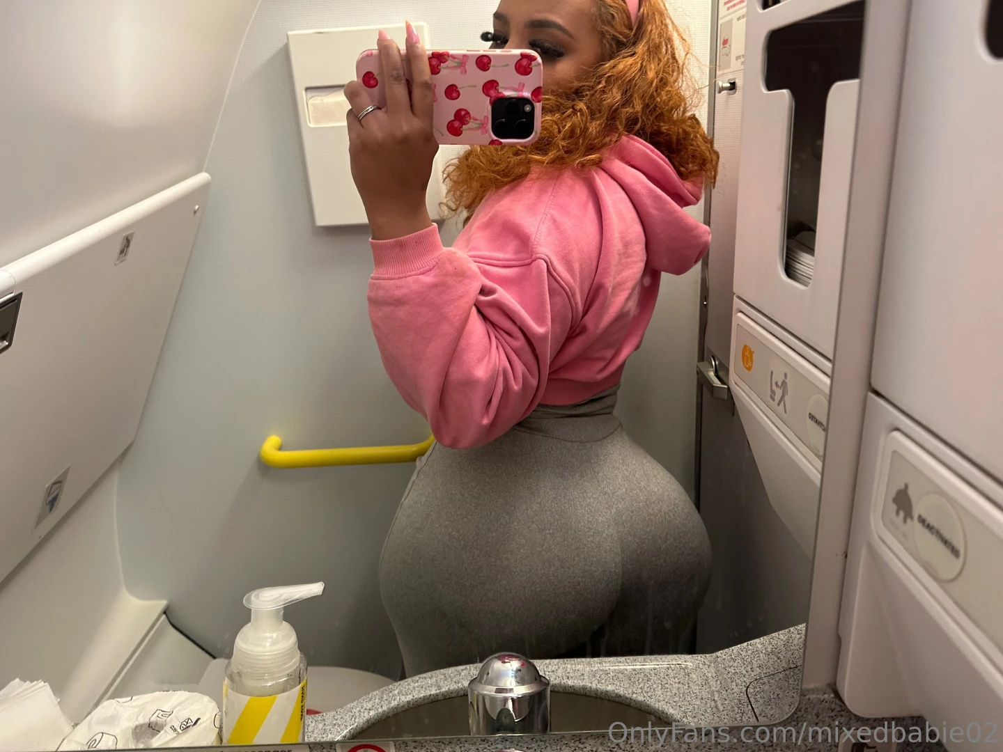 Plane selfies part 1 