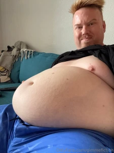 Love that extra obese feeling after shaving my gut part 3