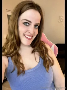 Describe this post using only emojis