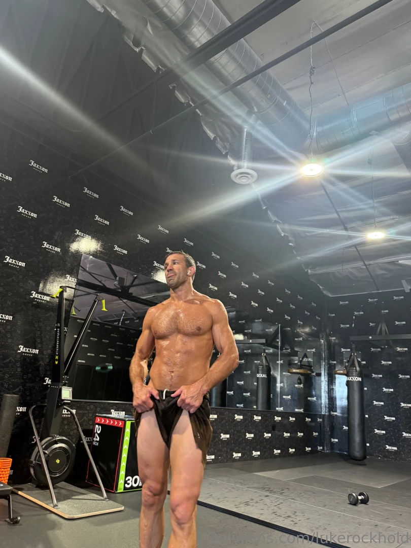 Hump day for some leg day for me 