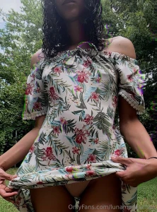 Eating under a sundress can cure depression