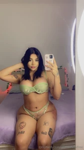 Would you rather see the front or the back first