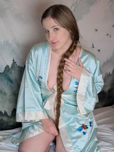 My first photos of 2025 with my favorite robe kimono and a super spicy